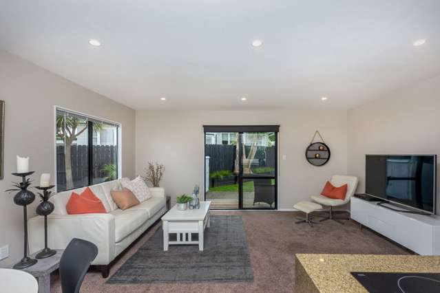 35e Youngs Road Papakura_2