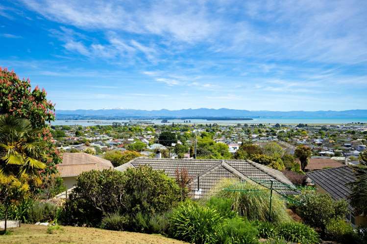 115 The Ridgeway Stoke_24