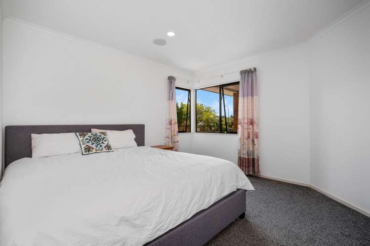 14 Meadowviews Drive Welcome Bay_11