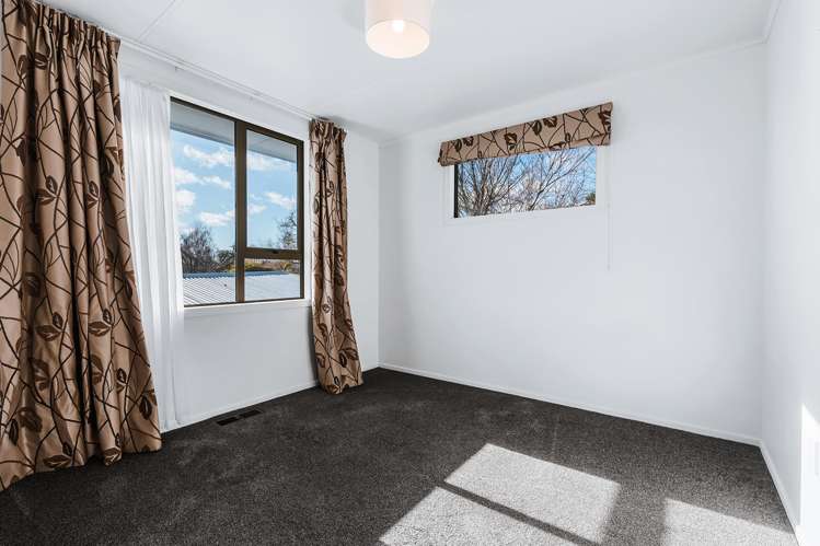 44 Tremaine Avenue Two Mile Bay_13