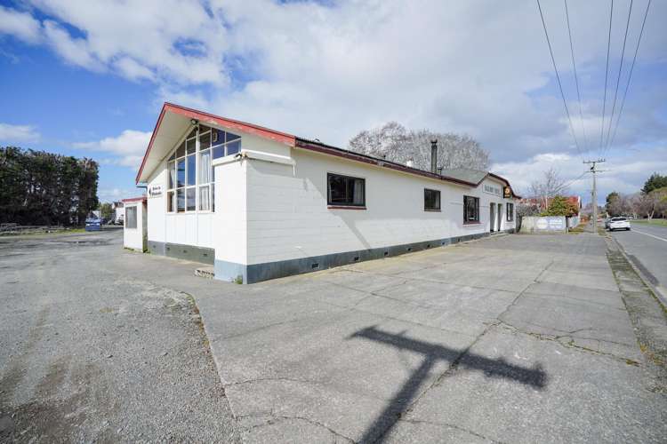 76 King Street & 143 Main Street Otautau_21