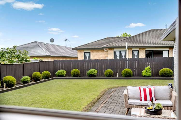 31 Newinn Crescent East Tamaki Heights_12