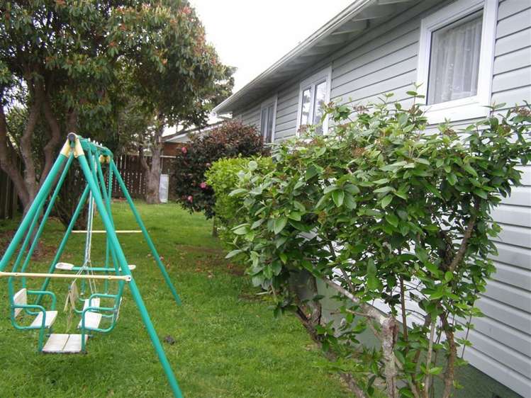 33 Sweetman Avenue Paraparaumu Beach_3