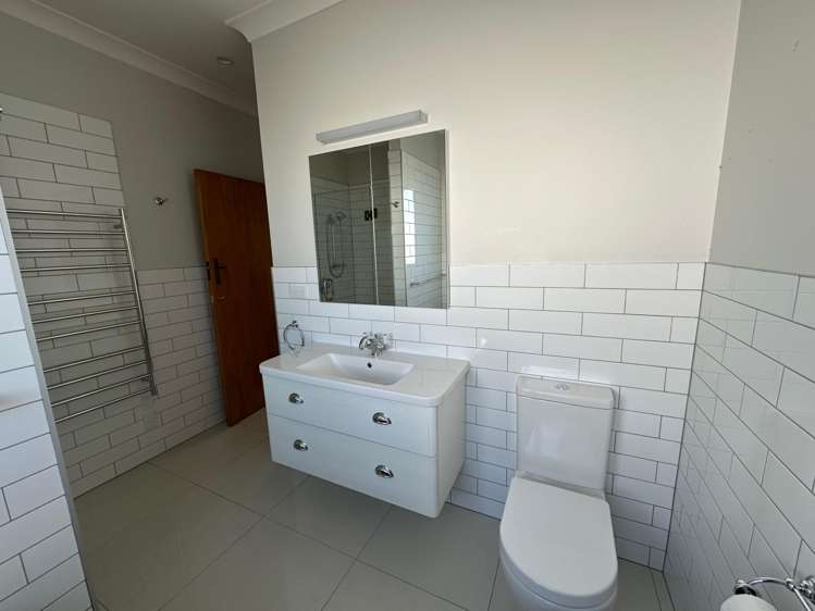  19 Guy Avenue Takaro_9