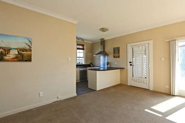 600 Fitzroy Avenue Mahora_4