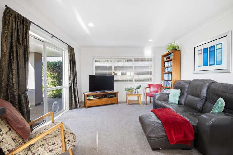 44 Green Lane Pukekohe_14