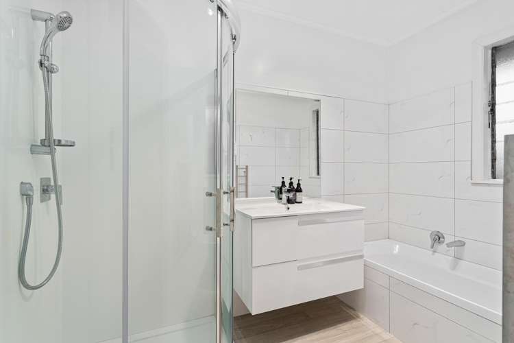 1 Hillcrest Grove Hillpark_18