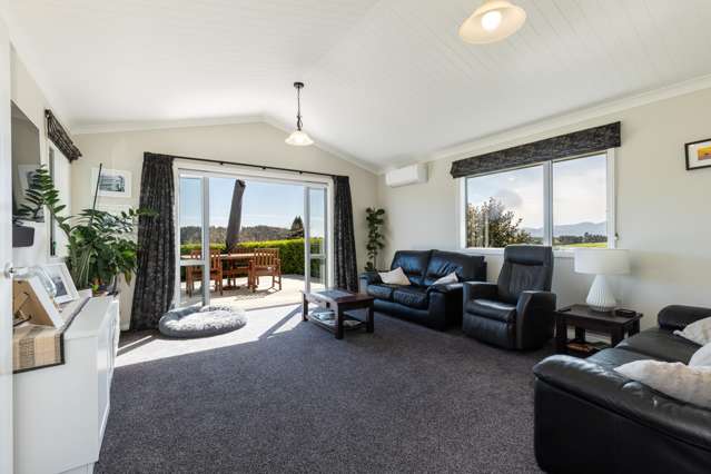 22 Eban Road Redwood Valley_2