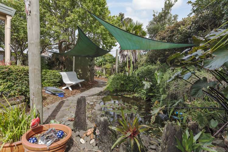 108 Valley Road Waimauku_0