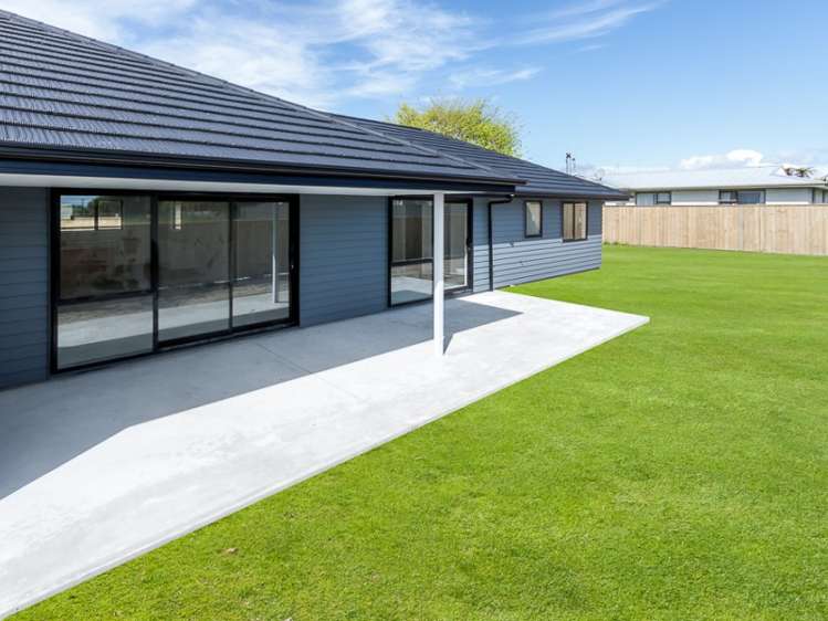 44 Nancy Avenue Feilding_6