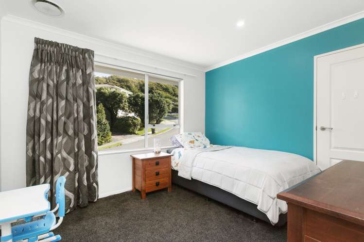 4 St Aidans Way Tawa_13
