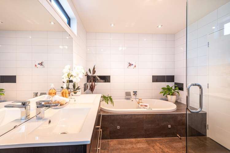 157 Soleares Avenue Mount Pleasant_23