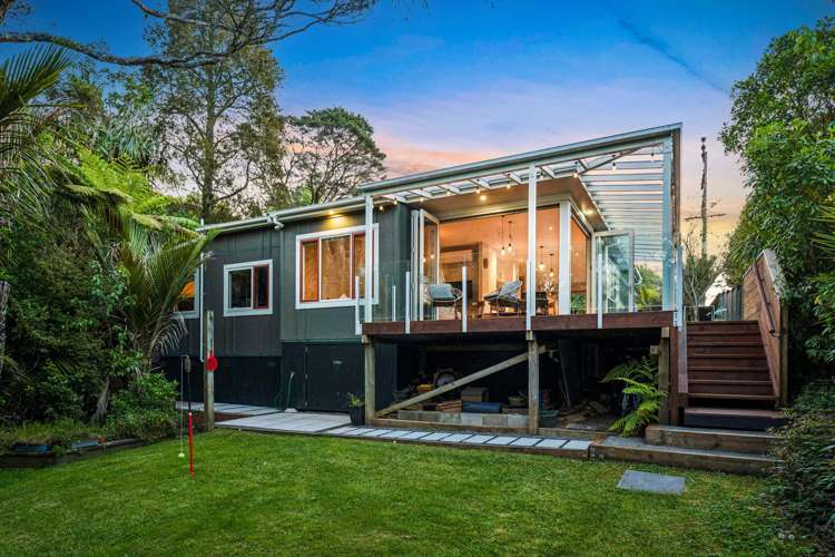 170 Atkinson Road Titirangi_2