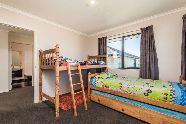 10 Maylee Crescent Gulf Harbour_11