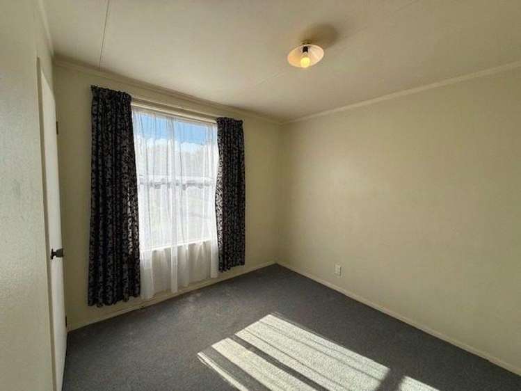 2 Harold Lane Dinsdale_9