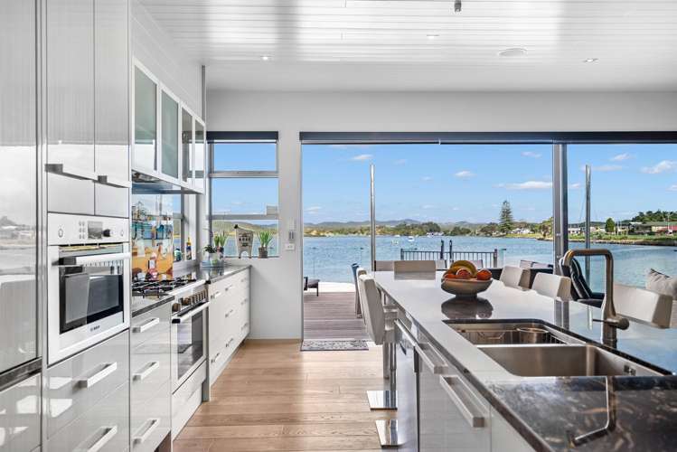 19 Ewen Street Ngunguru_12