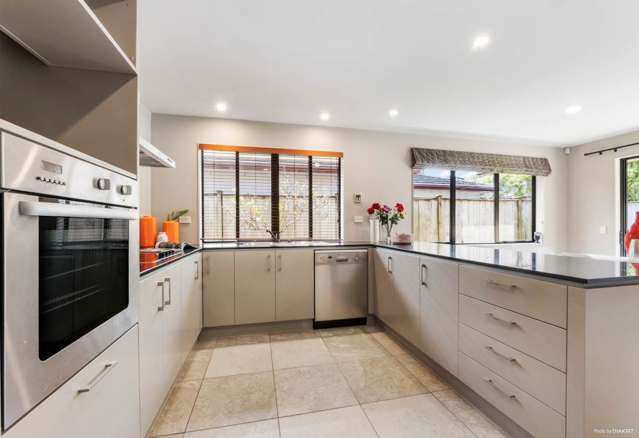 15 Thyme Court Flat Bush_2