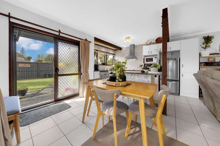 1/22 Walter Strevens Drive_5