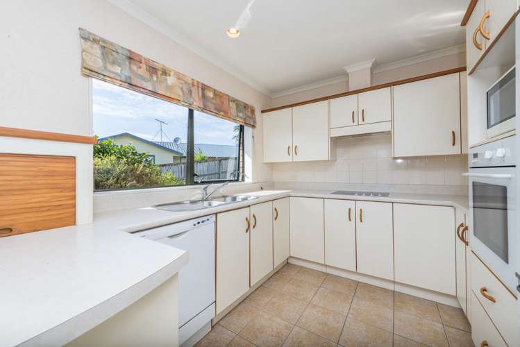 9 Amberly Rise Helensville_2
