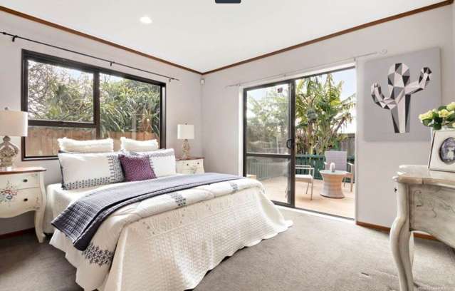 2/49 Oakdale Road Mt Roskill_1