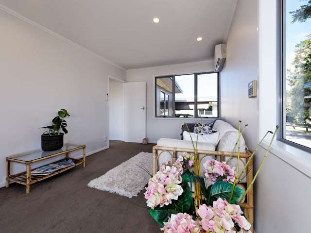 1/93 Hobsonville Road West Harbour_2