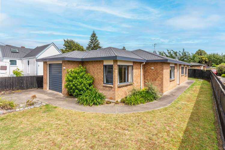 15a Walton Road Paraparaumu Beach_0