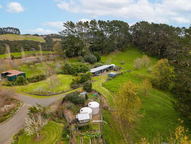 517 Findlay Road Miranda_29
