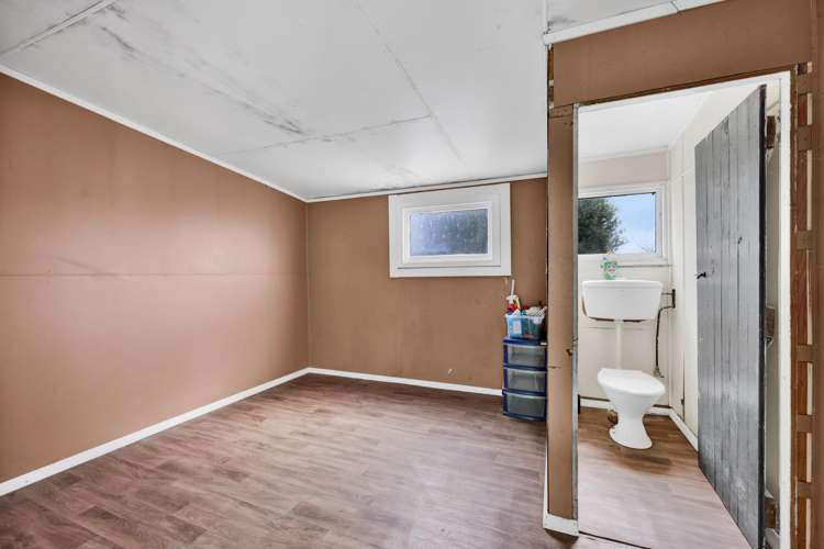 25 Galt Street Hawera_21