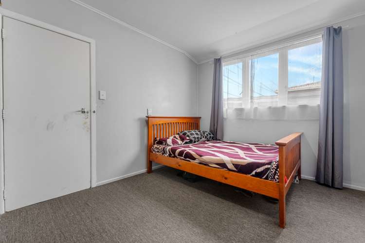 114 Clayton Avenue Otara_11