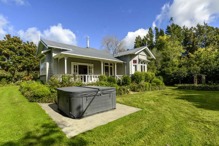 356 Belk Road Kaimai_34