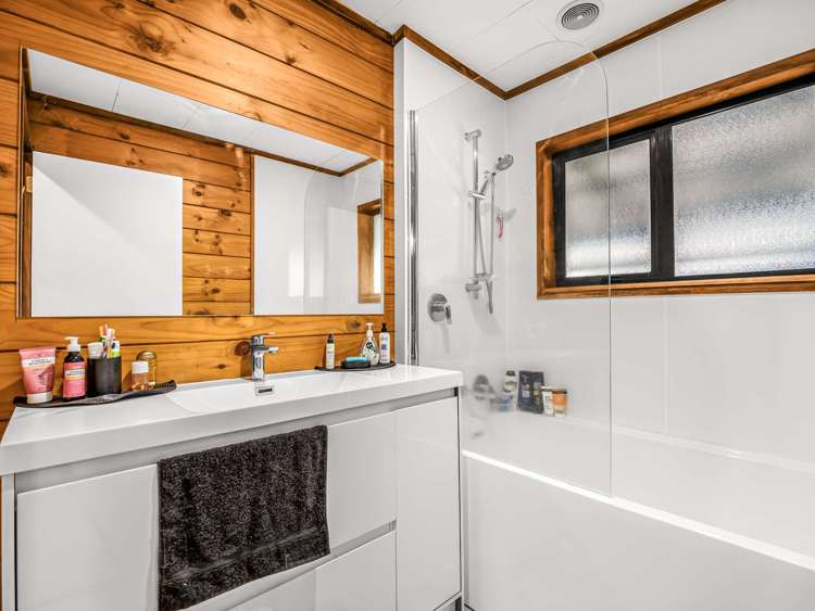 24D Gordon Road Western Heights_16