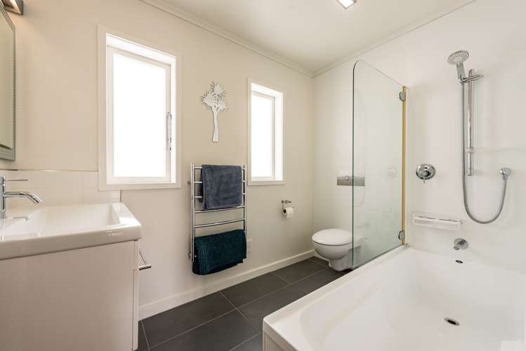 53 Campbell Street Karori_12