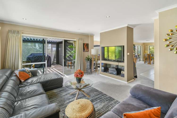 15 Judge Richardson Drive Opaheke_15