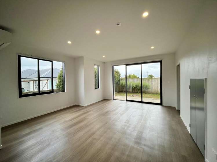 1/22 James Laurie Street 11401_4