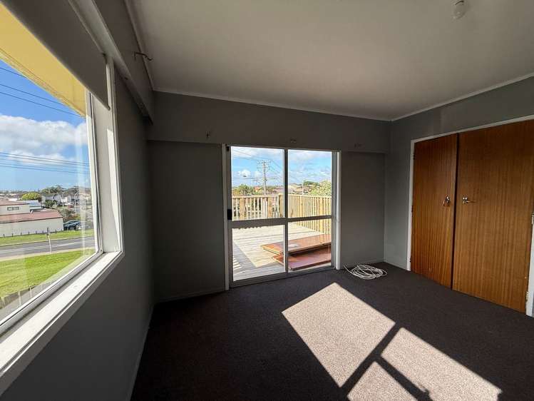 2/140 Metcalfe Road Ranui_21