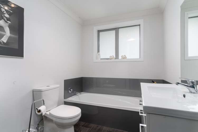 9 Massey Street Greytown_9