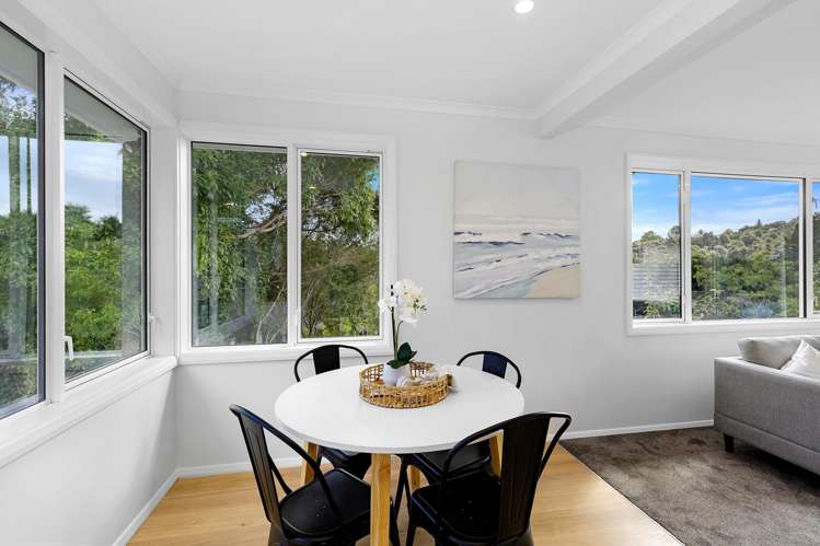 27 James Grove Stokes Valley_10