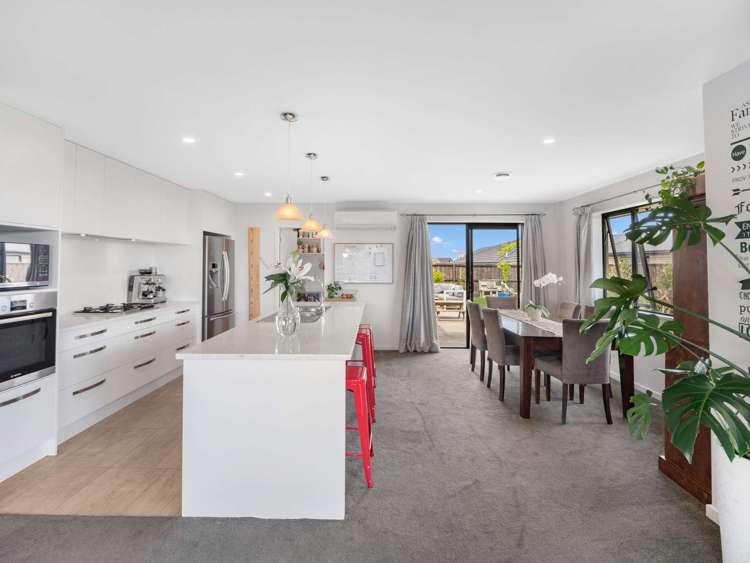 4 Shillingford Boulevard Rolleston_11