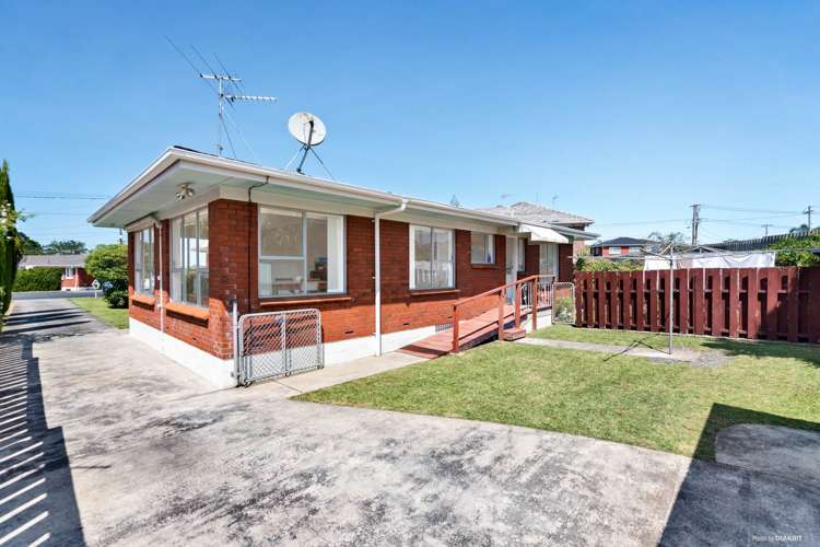 2/23 Riverview Road Panmure_1