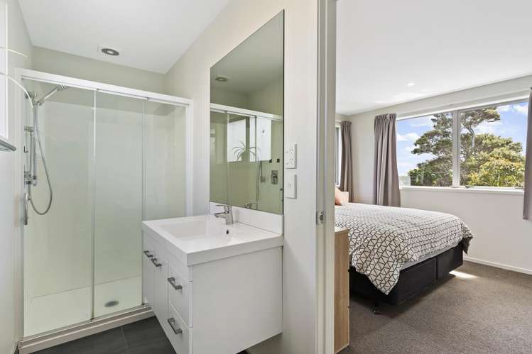 1A Grandison Crescent New Lynn_15