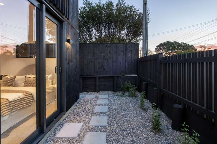 12a Kowhai Road Campbells Bay_19