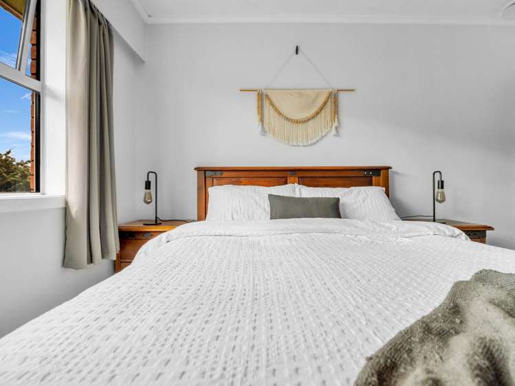 38 Pelorus Street Glenview_17