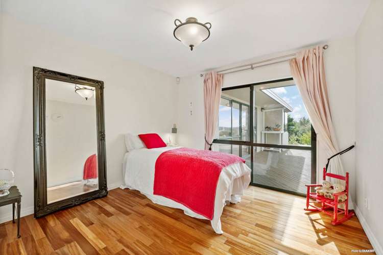 1 Whangaparaoa Road Red Beach_21