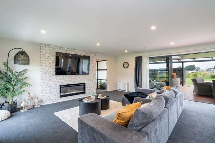 50 Flaxmill Way Otatara_3
