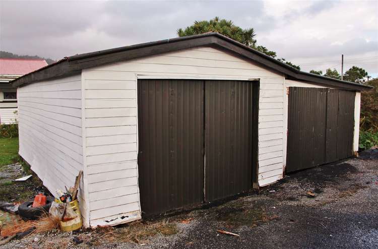 738 State Highway 6 Runanga_17