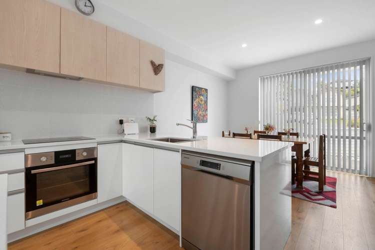 16 Sawyers Lane Silverdale_10