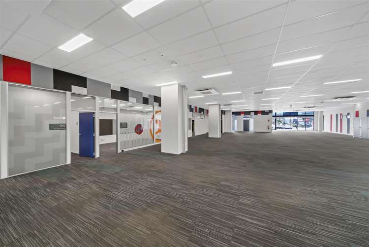 72 & 74 Moorhouse Avenue Addington_7