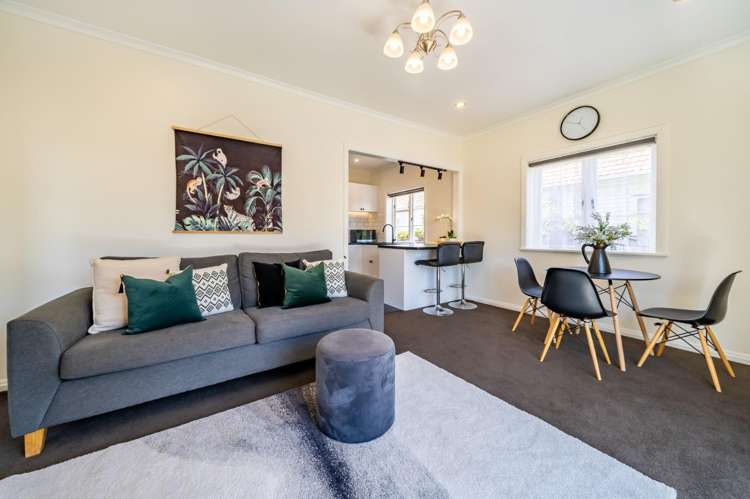 1/24 Mahoe Street 10609_1