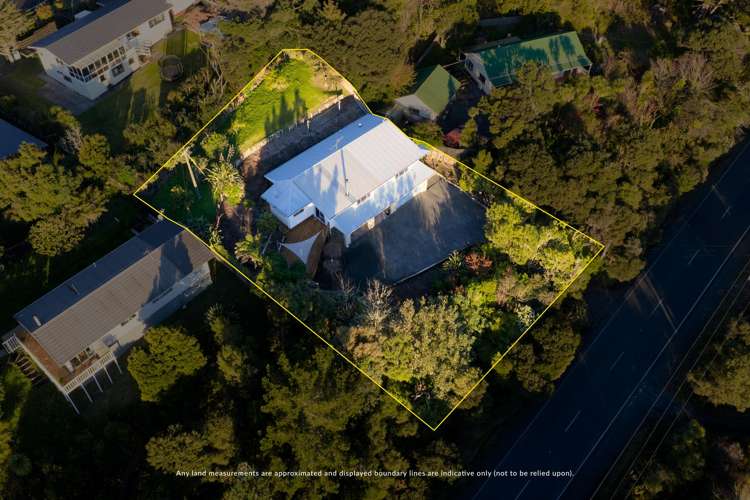 105 Waitakere Road Waitakere_44
