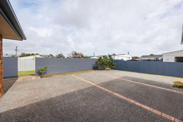 64 Andrews Street Foxton Beach_4
